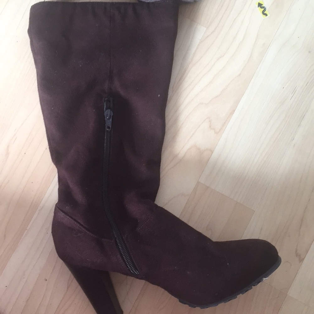Dexter boots with zipper and buckle